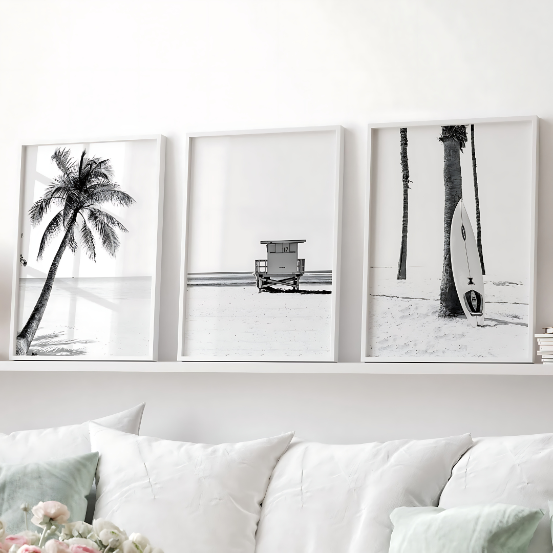 Set x3 Cuadros Decorativos Playa, Palmera, Tabla De Surf y Cabaña (B Y N)