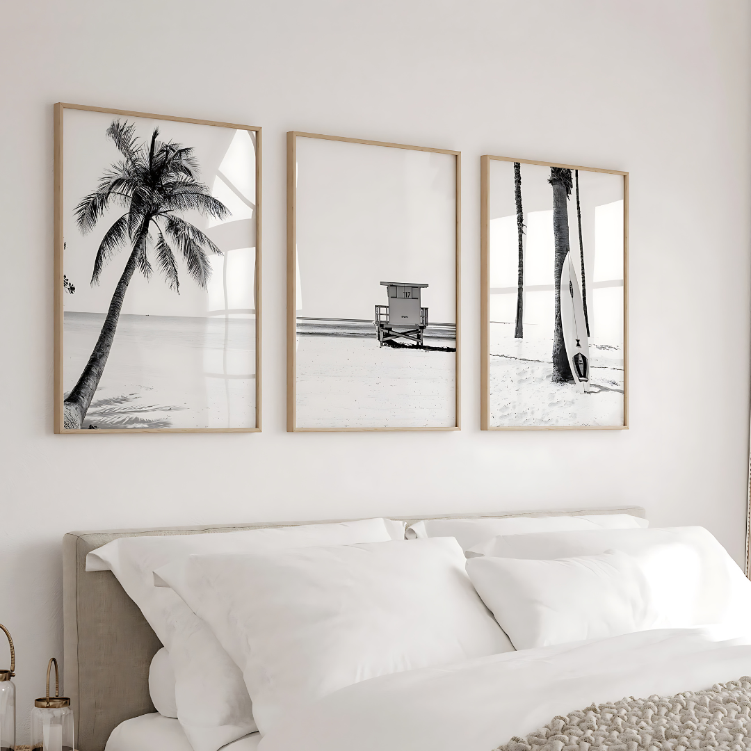 Set x3 Cuadros Decorativos Playa, Palmera, Tabla De Surf y Cabaña (B Y N)