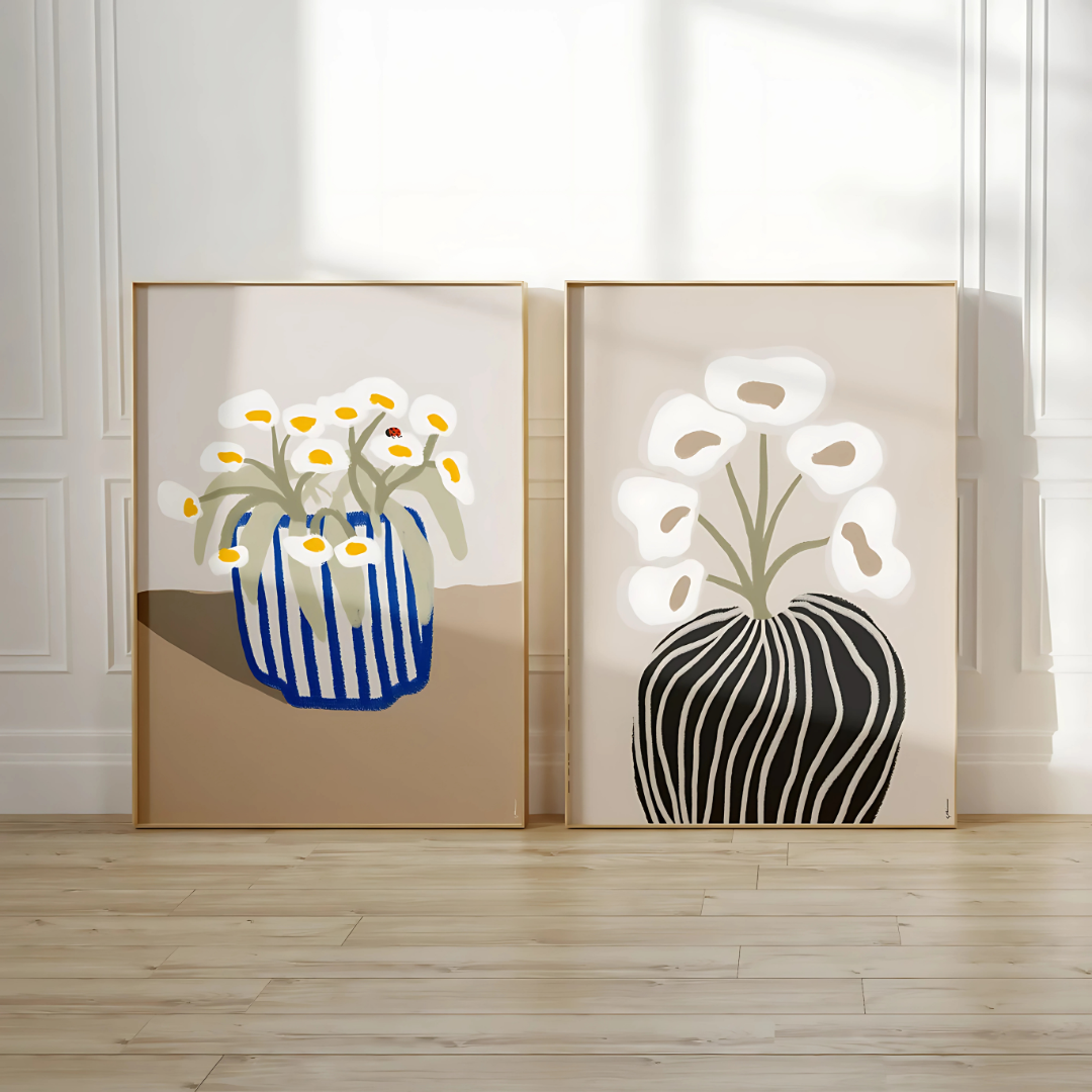 Set x2 Cuadros Decorativos Botánicos Floreros A Rayas Azul y Negro