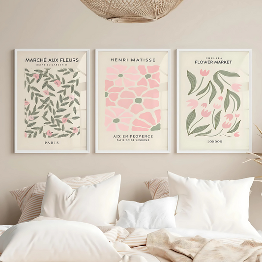 Set x3 Cuadros Decorativos Botánicos Hojas Verdes Flores Rosas Con Fondo Blanco
